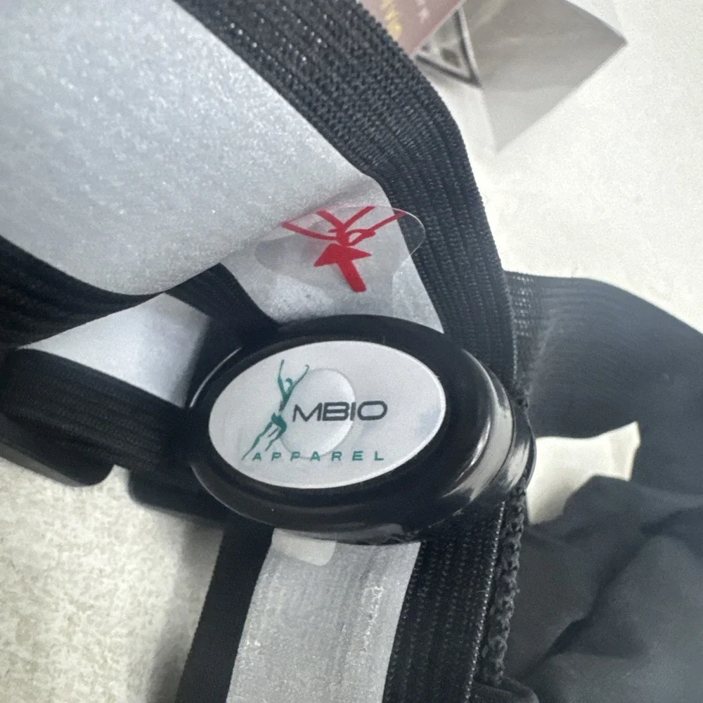 Mbio Apparel Light-Up Running Belt with Reflective Strip Holds Keys, ID